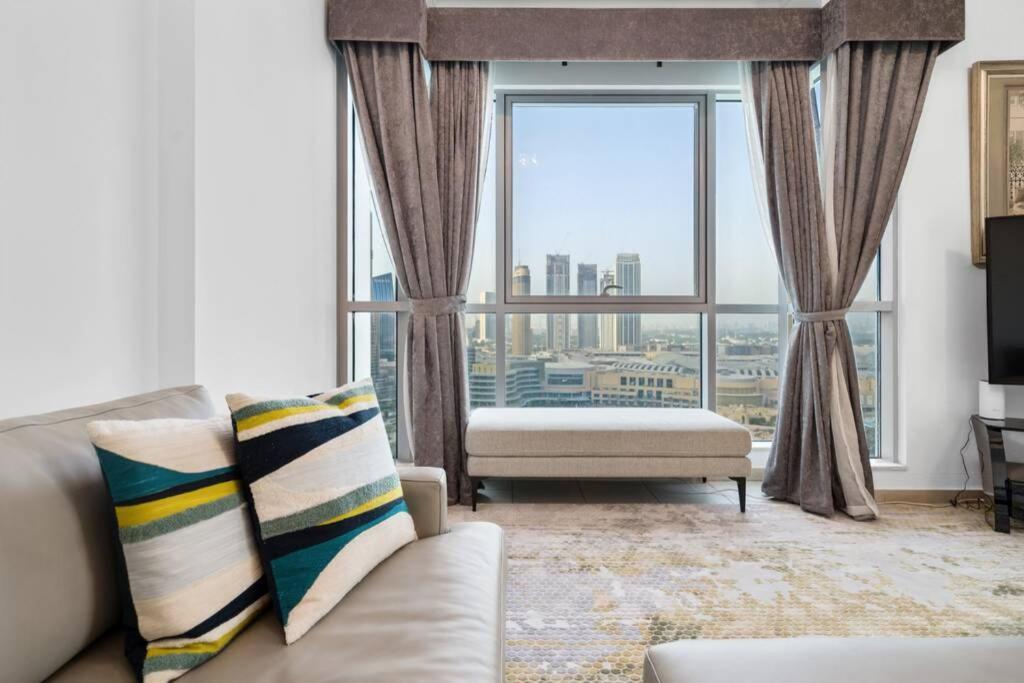 Spectacular Burj & Fountain View - Luxurious 3 Bedrooms & Maids Room - The Residences Dubai Ngoại thất bức ảnh